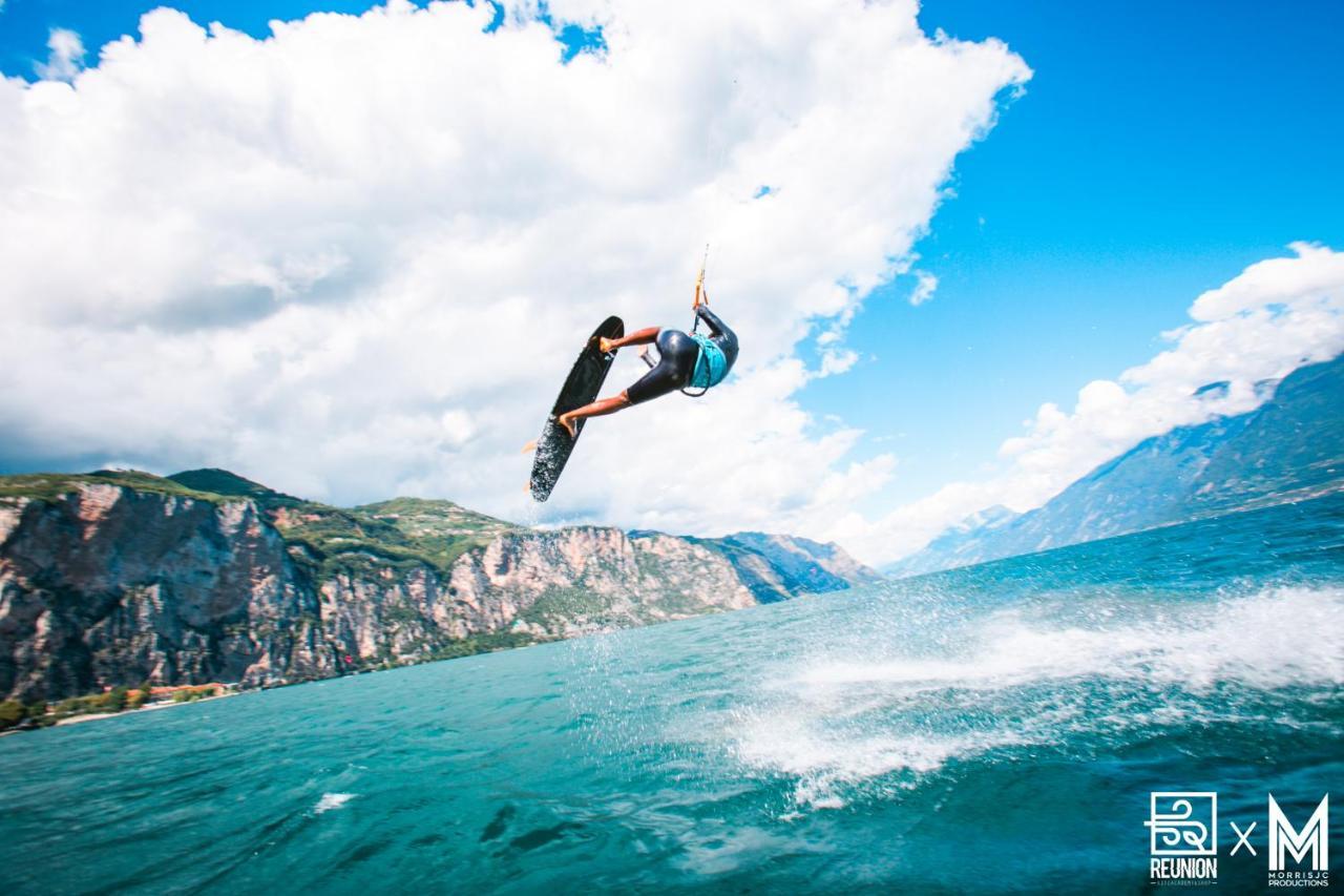 Hostel "La Locanda" Campione Del Garda Exteriér fotografie
