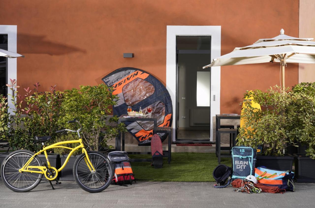 Hostel "La Locanda" Campione Del Garda Exteriér fotografie