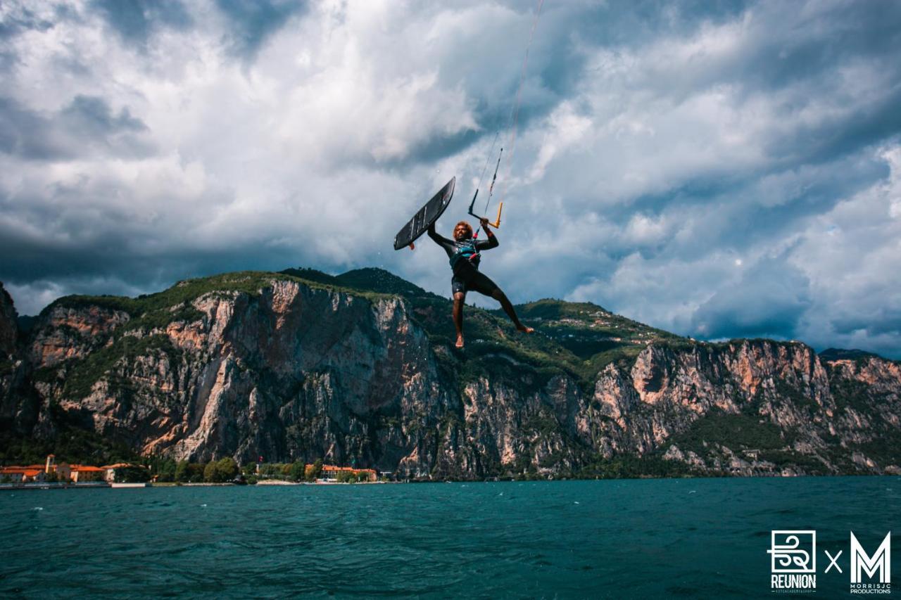 Hostel "La Locanda" Campione Del Garda Exteriér fotografie